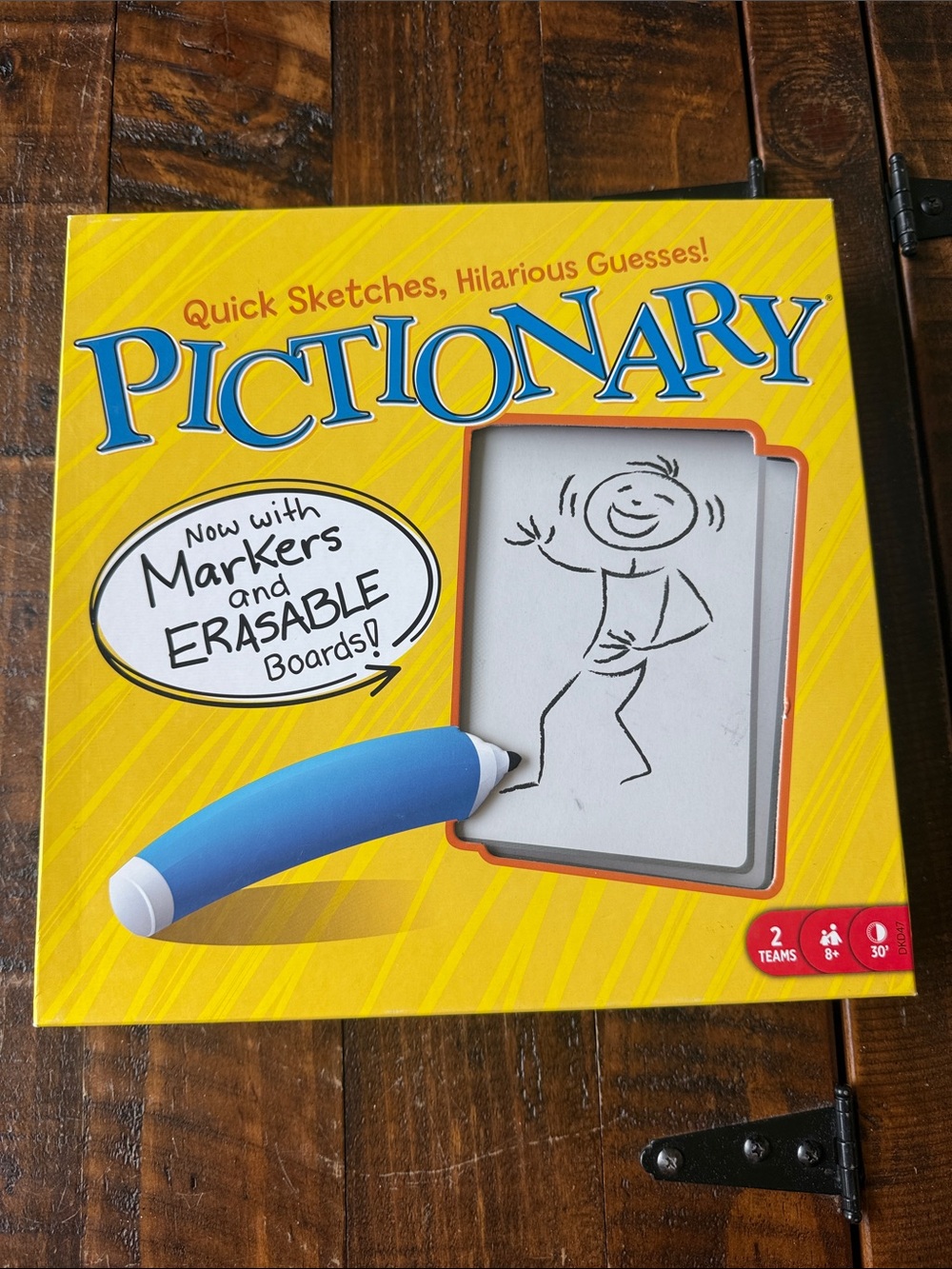 Mattel Pictionary Board Game Erasable Boards Markers Family Party Game Ages 8+